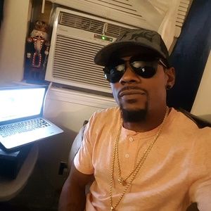 Meet your Posher, Jason